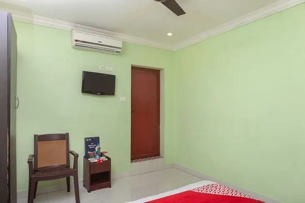 OYO 23300 Seabreeze Residency - Oda