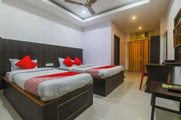 OYO 23304 Hotel Shiva - Oda