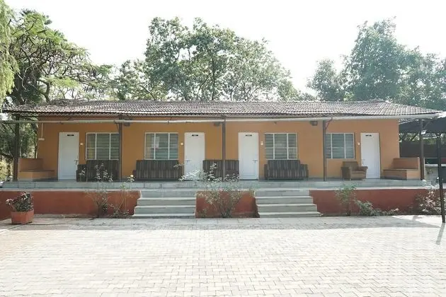 OYO 23383 Sai Holiday Resorts