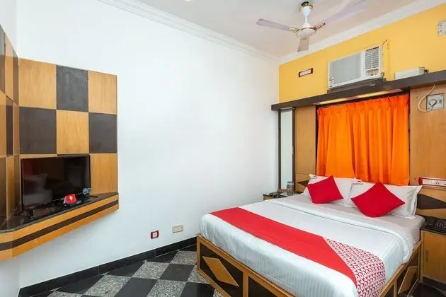 OYO 23454 Sun Park Inn