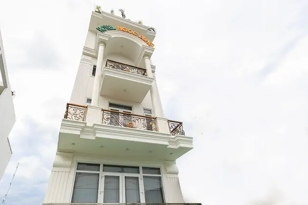 OYO 235 Ngoc Dung Hotel - Dış Mekan