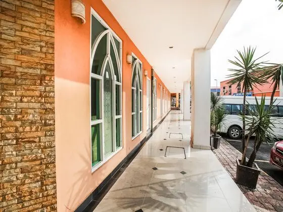 OYO 235 Hotel Sahara Rawang