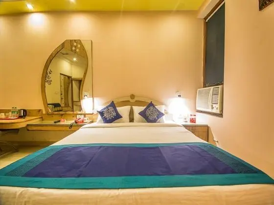 OYO 2353 Hotel Deep