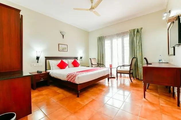 OYO 23587 M-star Heritage Hotel P Ltd - Oda