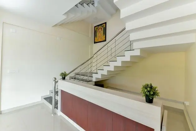OYO 24016 Home Valley View 2BHK Sulthan Bathery - Lobi