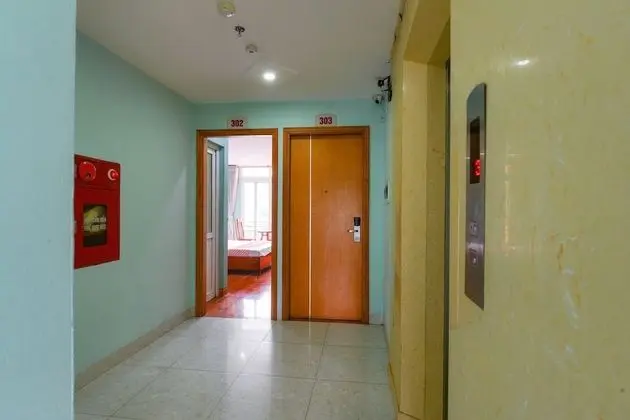 OYO 241 Hp Home Hotel - İç Mekan
