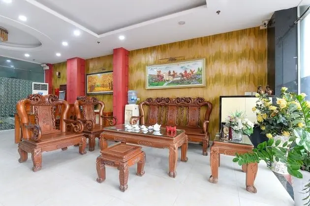 OYO 241 Hp Home Hotel - Lobi