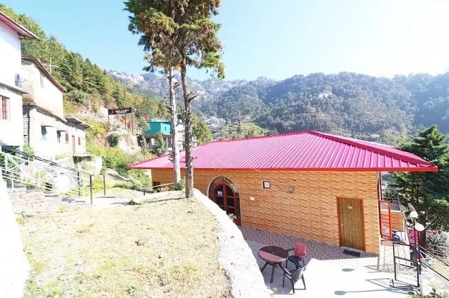 OYO 24137 Hotel Himalayan Village