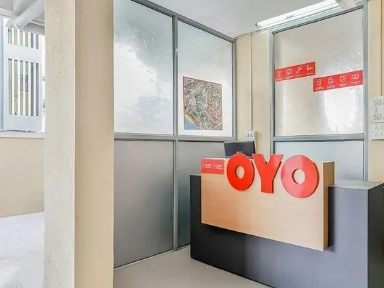 OYO 24143 Flagship Hotel Blue Orchid - Lobi