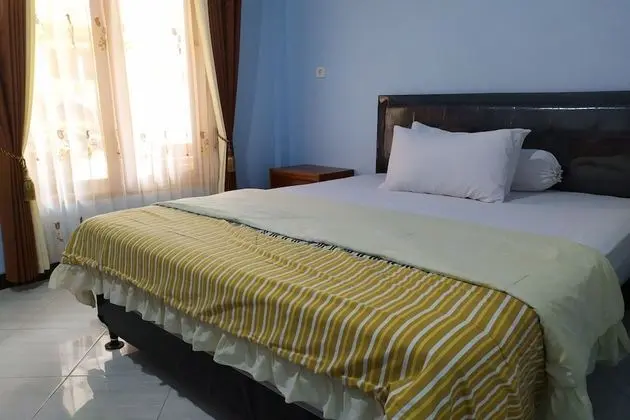 OYO 2423 Hotel Tubalong Taliwang Syariah - Öne Çıkan Resim
