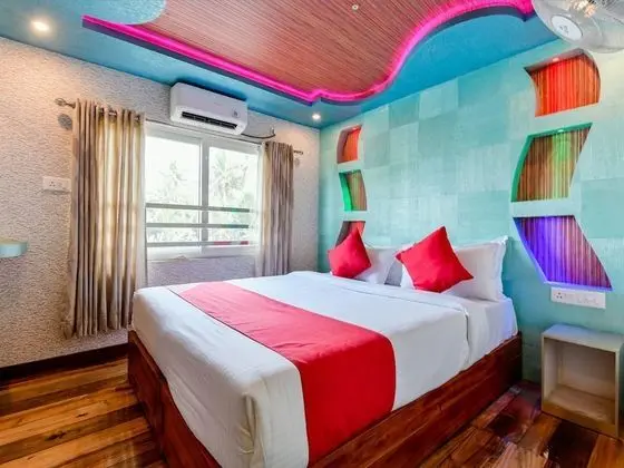 OYO 24290 Houseboat Anugraha Deluxe - Oda