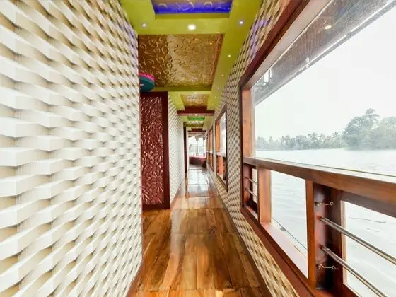 OYO 24290 Houseboat Anugraha Deluxe - Oda Düzeni