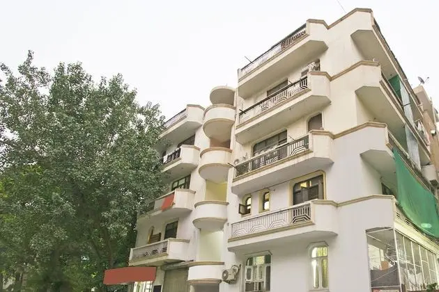 OYO 24376 Merriment Residency