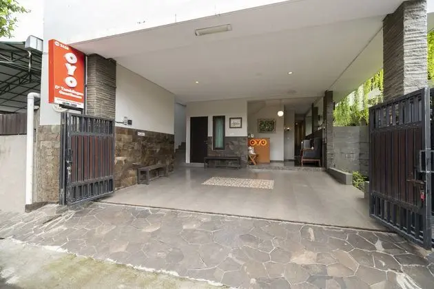 OYO 2438 D' Tamblingan Guesthouse