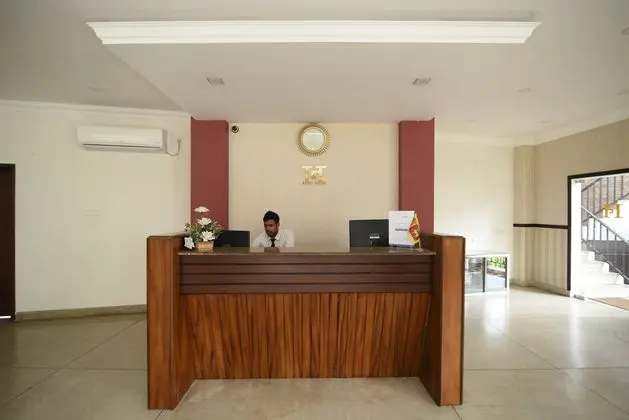 OYO 244 Galaxy City Hotel
