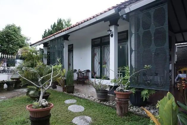 OYO 244 Griya Cemara Homestay