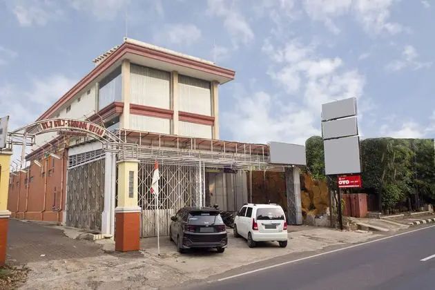 OYO 2443 Inn Joy