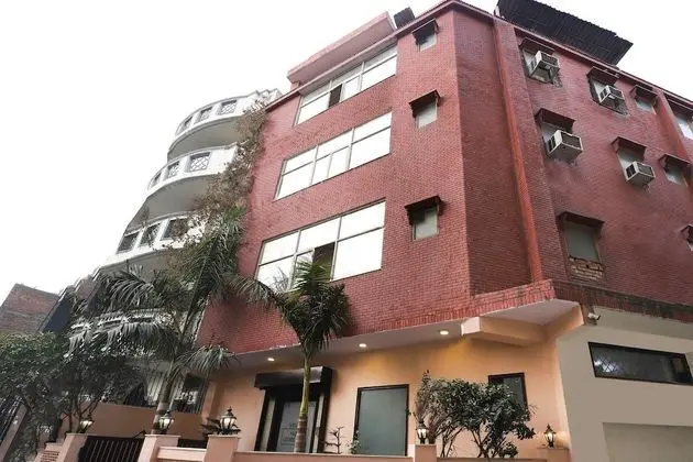 OYO 24436 Ramji 7 Grand