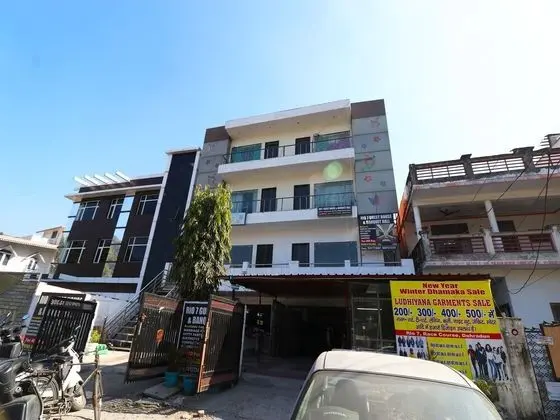 OYO 24466 Rio 7 Guest House