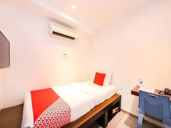 OYO 246 Link Inn - Oda