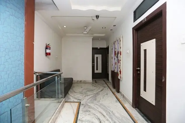 OYO 24646 Hotel Gaurav Palace - Lobi