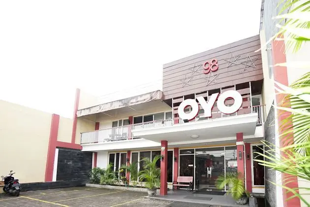 OYO 255 98 Residence