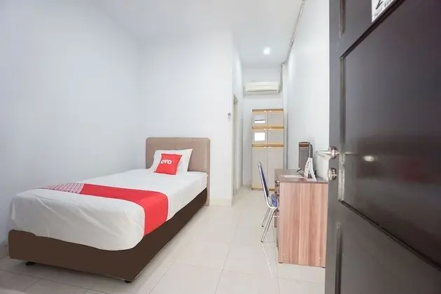 OYO 2566 Putri Kesia Rooms - Oda