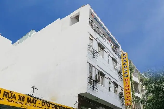 OYO 261 Binh Dung Hotel - Dış Mekan