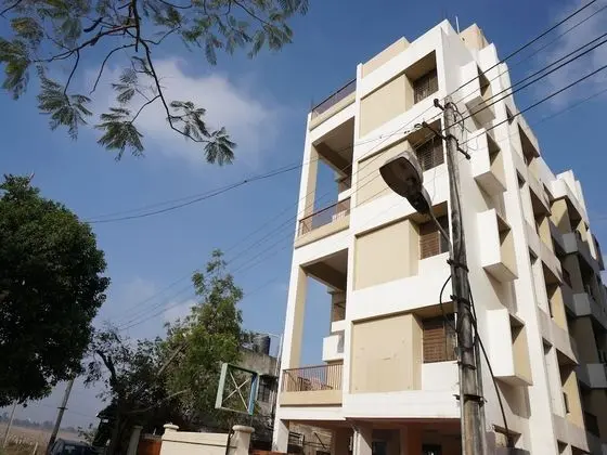 OYO 26151 House Khas Pranaam Apartment - Dış Mekan