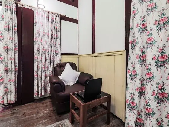 OYO 26198 Mawbynna Guest House - Lobi
