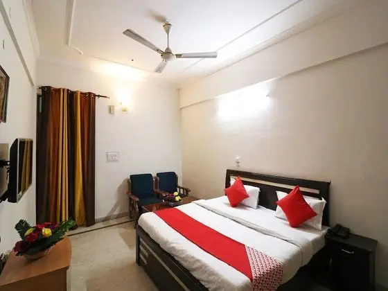 OYO 26657 Vrindaban Guest House - Oda