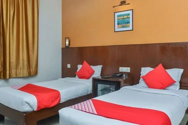 OYO 26693 Tsampa House