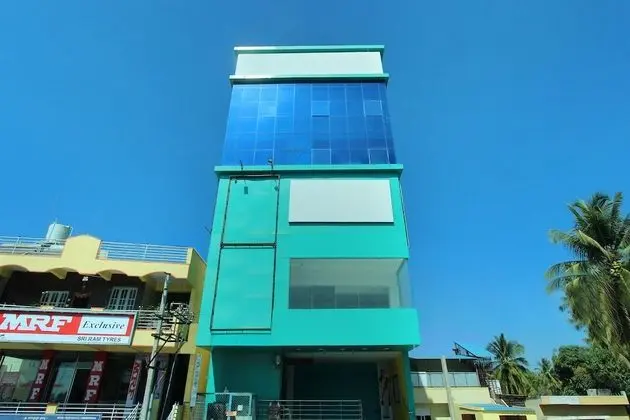OYO 26981 Sharan Residency