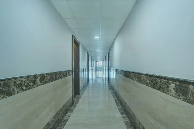 OYO 26981 Sharan Residency - İç Mekan