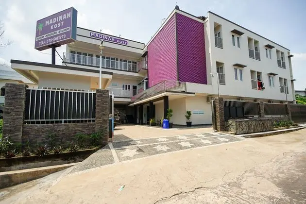 OYO 270 Madinah Residence Syariah - Genel