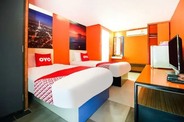 OYO 271 The Resort Romklao - Oda