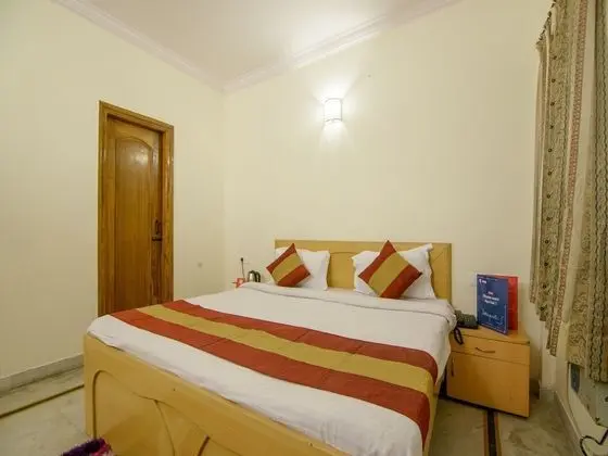 OYO 2729 Hotel HV International - Oda