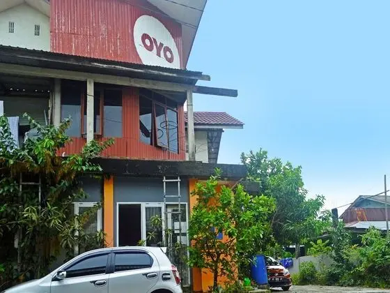 OYO 2731 MIM Guest House Syariah - Dış Mekan