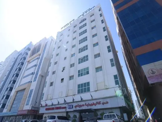 OYO 274 California Suites
