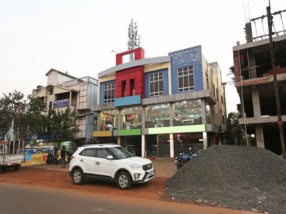 OYO 27644 Cozycom