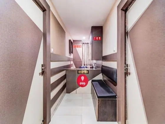 OYO 27696 Jai Ganesh Banquet Hall & Rooms - Lobi