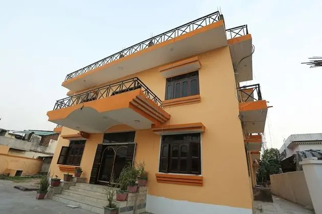 OYO 27914 Hotel Lord Buddha