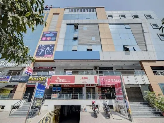 OYO 28033 Pradha Grand - Öne Çıkan Resim