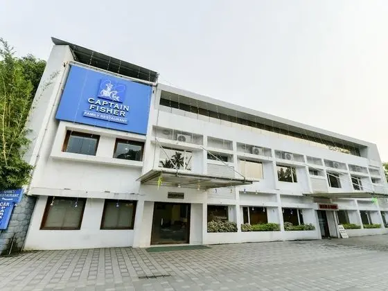 OYO 28129 Hotel Mjm International - Dış Mekan