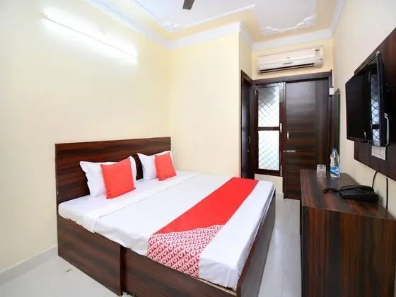 OYO 28179 Ambay Guest House