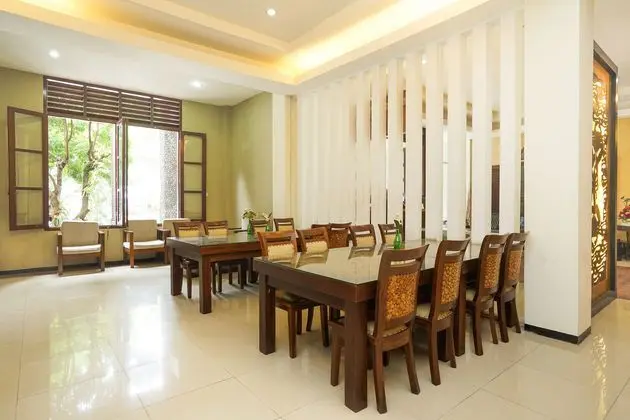 OYO 282 Putri Utari Guest House