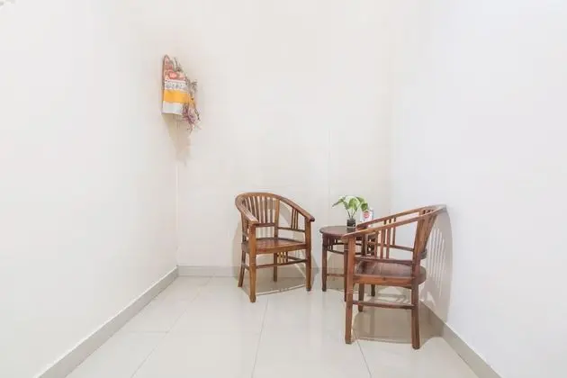 OYO 2836 Sekar Sari Residence - İç Mekan