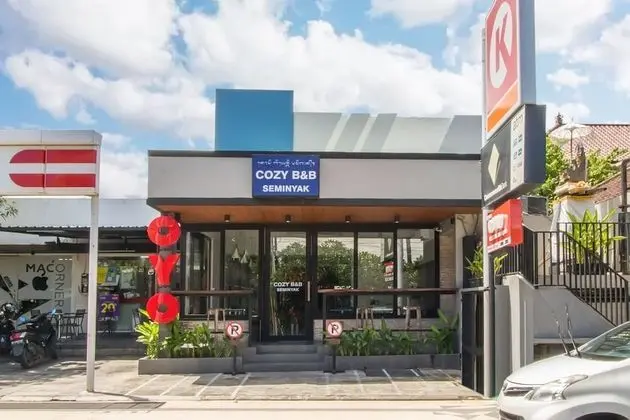 OYO 2854 COZY B&B Seminyak - Dış Mekan