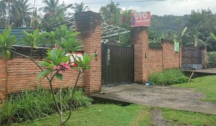 OYO 2864 Mangsit Garden Homestay - Dış Mekan