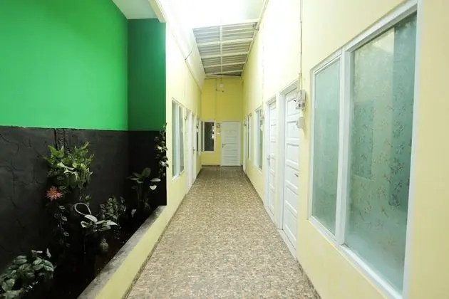 OYO 2879 Pondok Bunda Syariah - İç Mekan